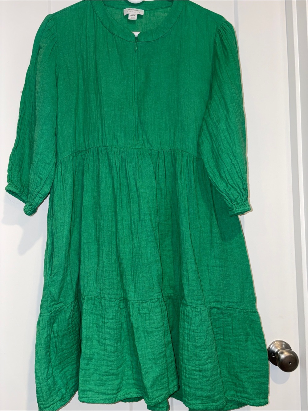 Seraphine women’s maternity size 10 Green Tiered  Dress with pockets